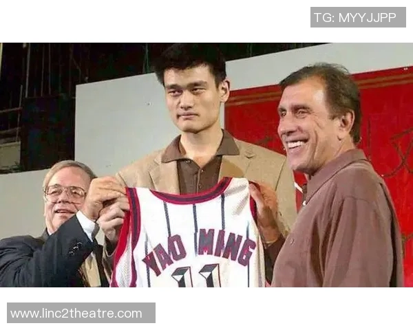 斯特恩与姚明的深厚关系如何影响中国篮球的崛起与发展