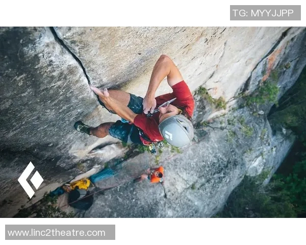 深圳攀岩队的包夹体系与攀岩战术的深度解析与应用探讨